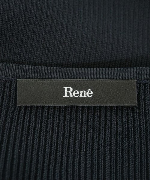 Rene เสื้อกันหนาว