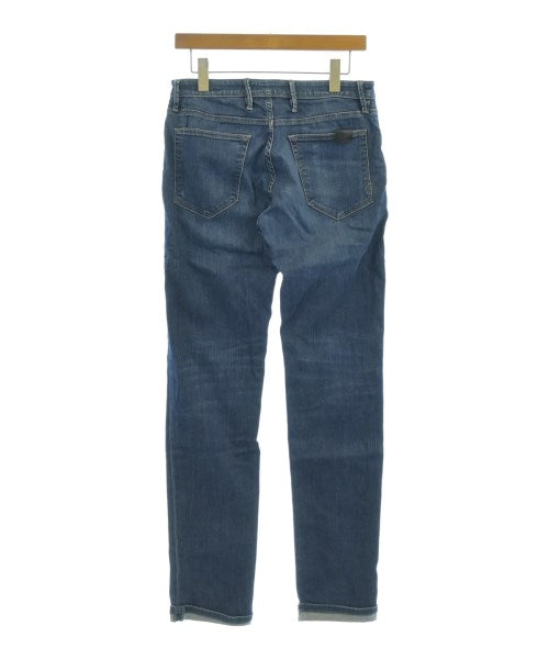 PT05 ยีนส์