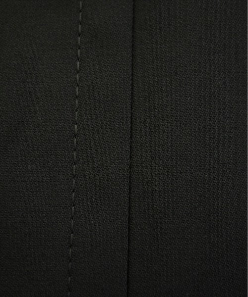 AKRIS punto กระโปรงยาวถึงเข่า