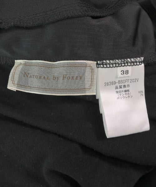 NATURAL by FOXEY เสื้อสายเดี่ยว