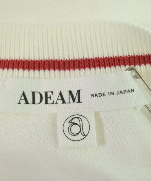 ADEAM เสื้อยืด/เสื้อท็อปส์