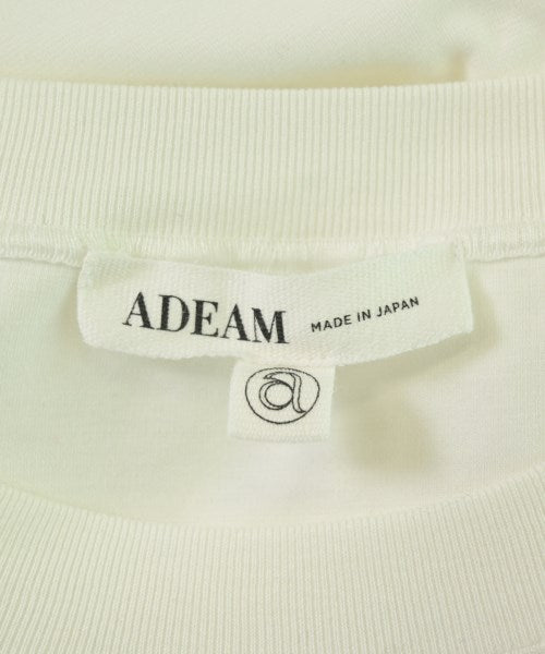 ADEAM เสื้อยืด/เสื้อท็อปส์