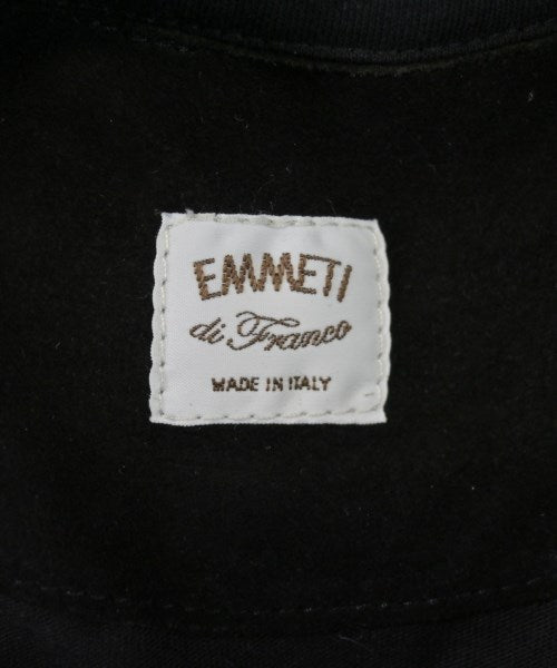 EMMETI เสื้อยืด/เสื้อท็อปส์