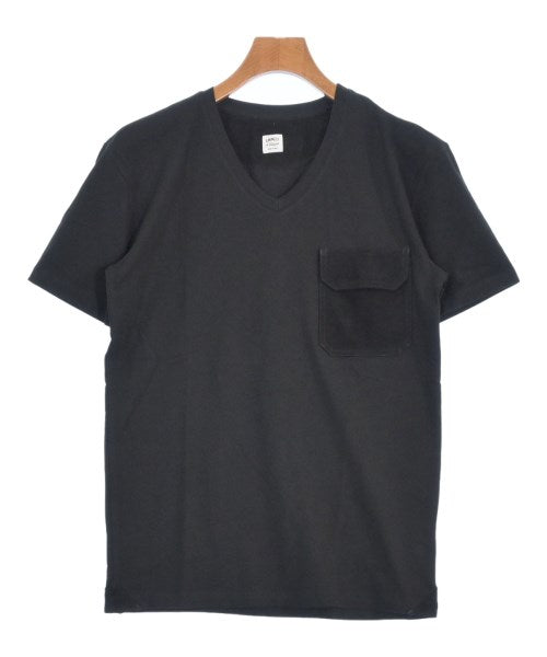 EMMETI เสื้อยืด/เสื้อท็อปส์