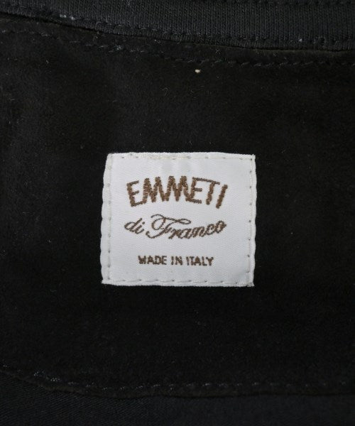 EMMETI เสื้อยืด/เสื้อท็อปส์