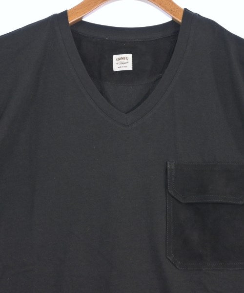 EMMETI เสื้อยืด/เสื้อท็อปส์