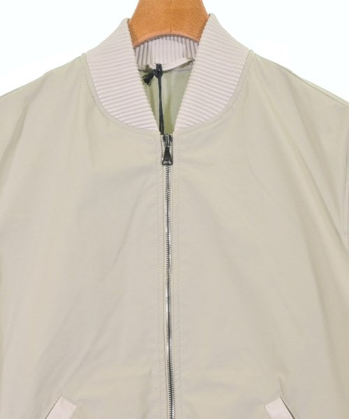 EMMETI แจ็คเก็ตเบลาส์