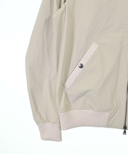 EMMETI แจ็คเก็ตเบลาส์