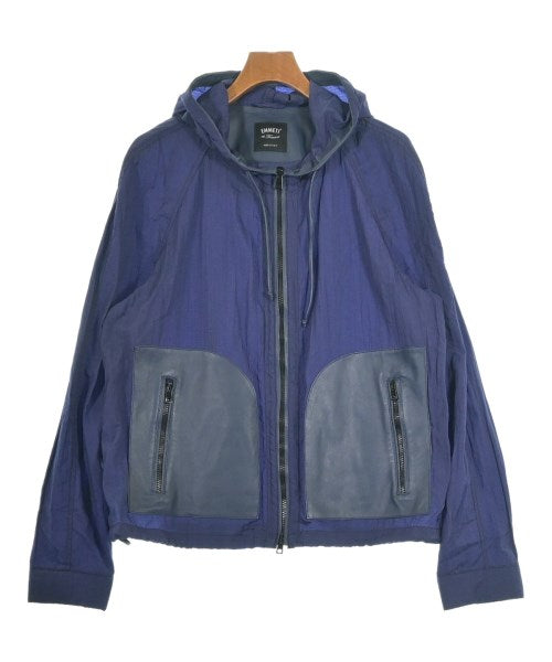 EMMETI แจ็คเก็ตเบลาส์