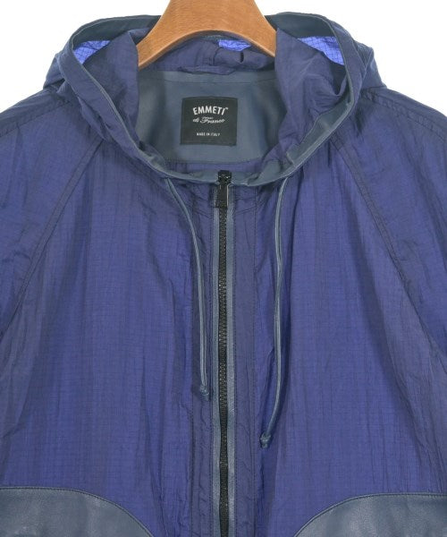 EMMETI แจ็คเก็ตเบลาส์