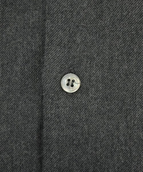 Mario Muscariello เสื้อลำลอง