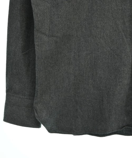 Mario Muscariello เสื้อลำลอง