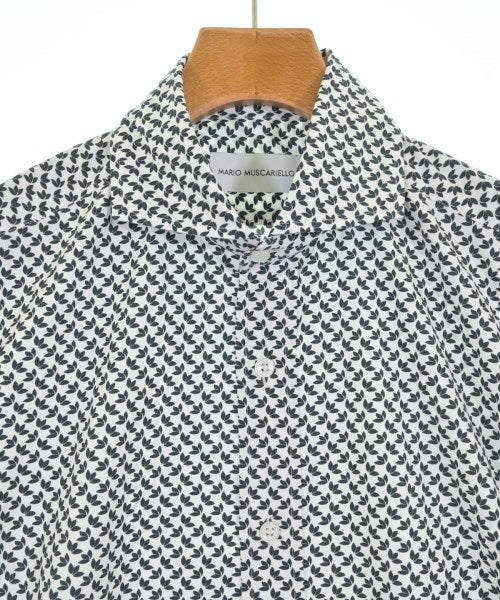 Mario Muscariello เสื้อลำลอง