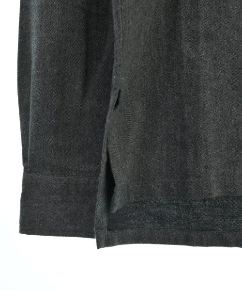 Mario Muscariello เสื้อลำลอง
