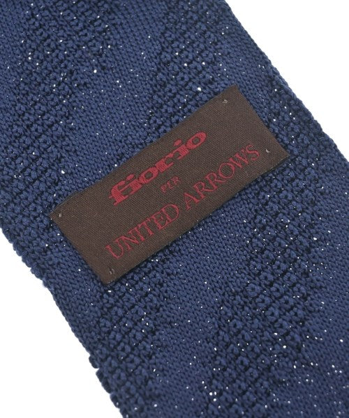 fiorio เนคไท