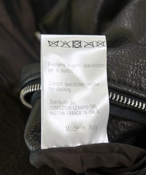 TAGLIATORE แจ็คเก็ตเบลาส์ อื่น