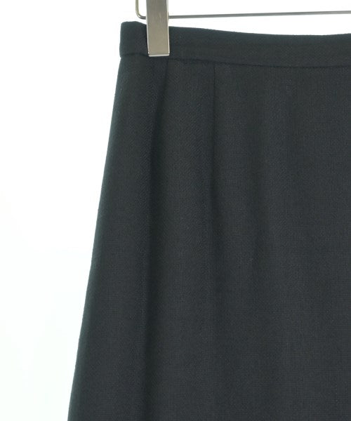 jun ashida กระโปรงยาวถึงเข่า