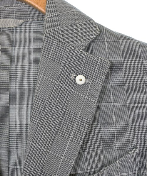 L.B.M.1911 ชุดสูทแบบครบเซต (อื่นๆ)