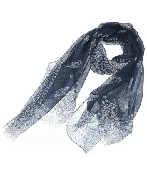 Gabriele Pasini ผ้าคลุมไหล่