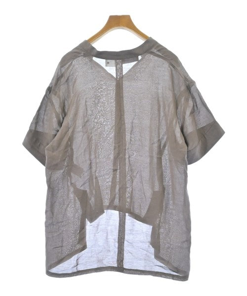 C+ เสื้อสตรี