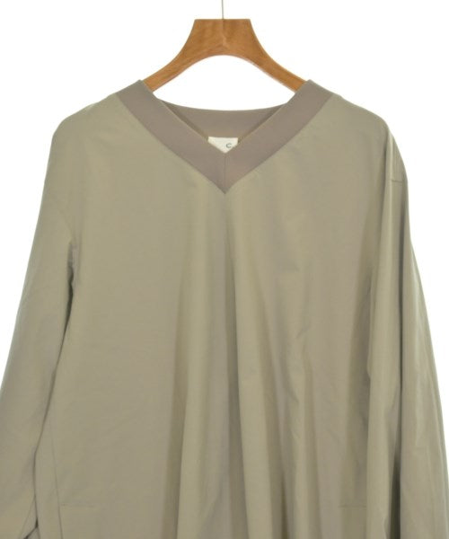 C+ เสื้อลำลอง