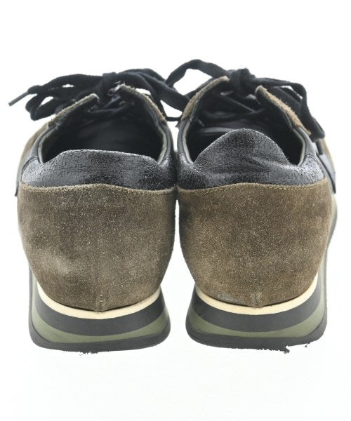 PHILIPPE MODEL รองเท้าผ้าใบ