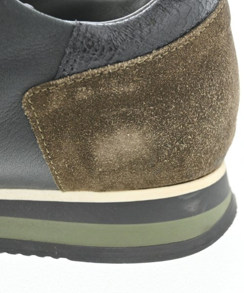 PHILIPPE MODEL รองเท้าผ้าใบ