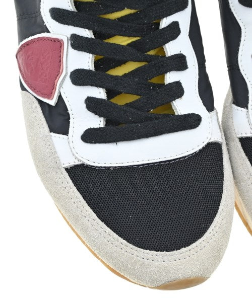 PHILIPPE MODEL รองเท้าผ้าใบ