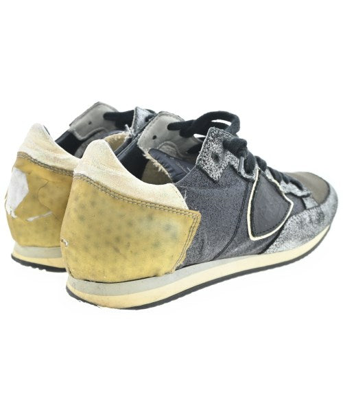 PHILIPPE MODEL รองเท้าผ้าใบ