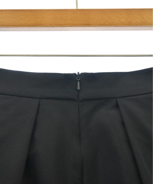 Max Mara STUDIO กระโปรงยาวถึงเข่า
