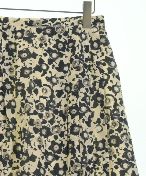 Max Mara STUDIO กระโปรงยาวถึงเข่า