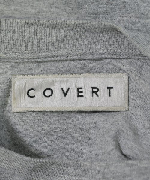 COVERT เสื้อยืด/เสื้อท็อปส์