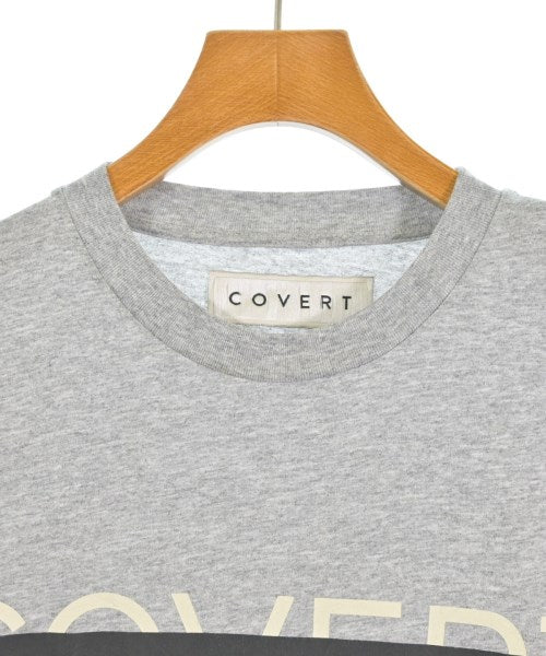 COVERT เสื้อยืด/เสื้อท็อปส์