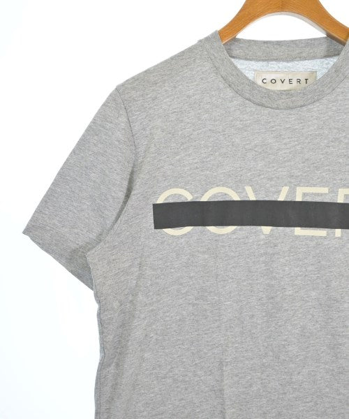 COVERT เสื้อยืด/เสื้อท็อปส์