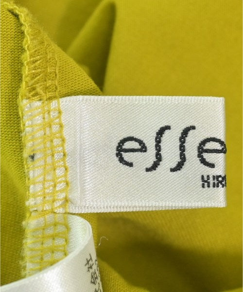 inverni เสื้อยืด/เสื้อท็อปส์