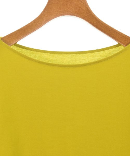 inverni เสื้อยืด/เสื้อท็อปส์