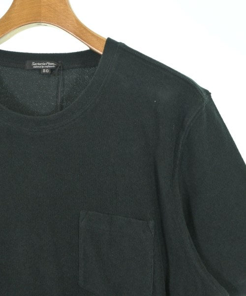 Sartoria Pisthes เสื้อยืด/เสื้อท็อปส์