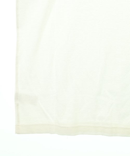 Sartoria Pisthes เสื้อยืด/เสื้อท็อปส์