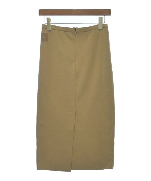 Max Mara กระโปรงยาวถึงเข่า