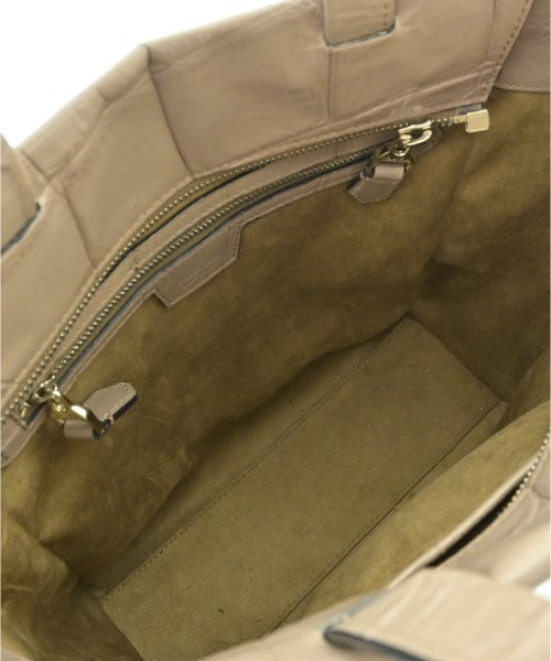 Max Mara กระเป๋าถือขนาดใหญ่
