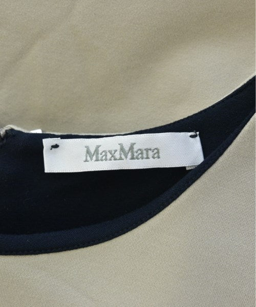 Max Mara เสื้อยืด/เสื้อท็อปส์