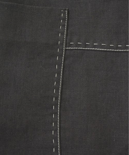 Max Mara กระโปรงยาวถึงเข่า