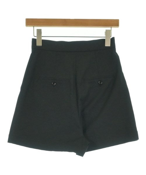 Max Mara กางเกงขาสั้น