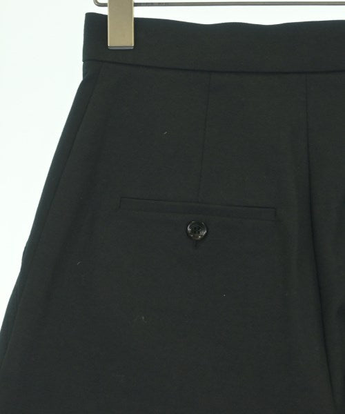 Max Mara กางเกงขาสั้น