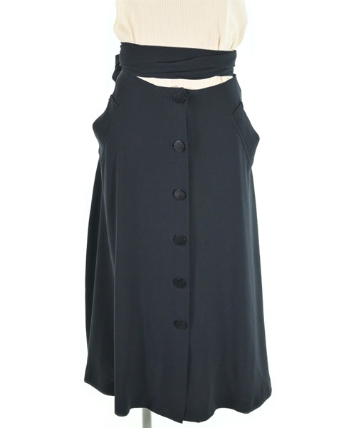 Max Mara กระโปรงยาวถึงเข่า