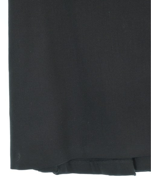 Max Mara กระโปรงยาวถึงเข่า