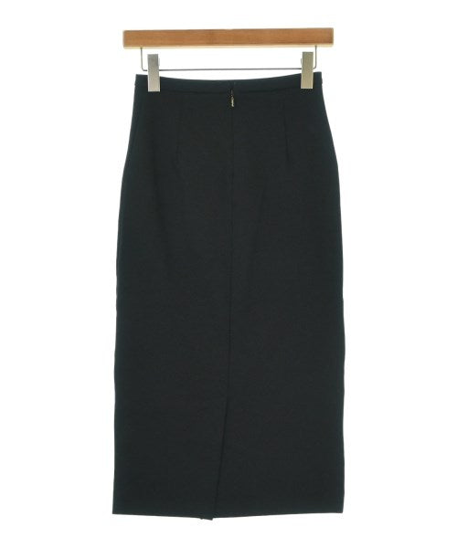 Max Mara กระโปรงยาวถึงเข่า