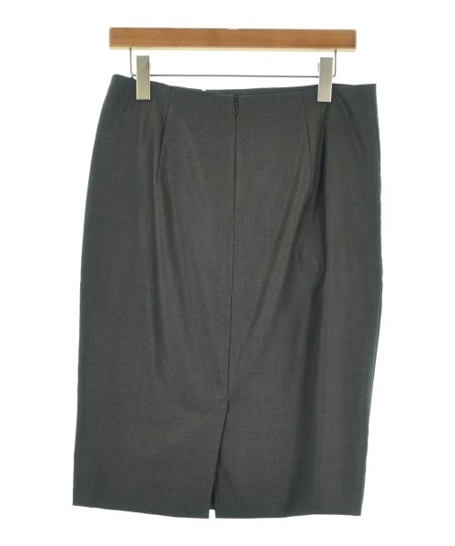 Max Mara กระโปรงยาวถึงเข่า