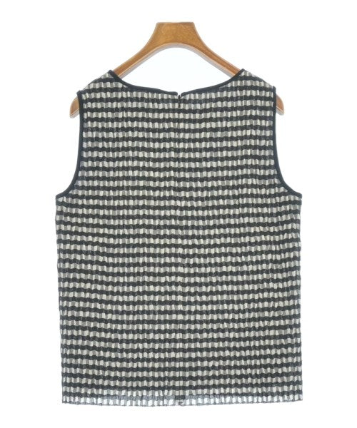 Max Mara เสื้อสตรี