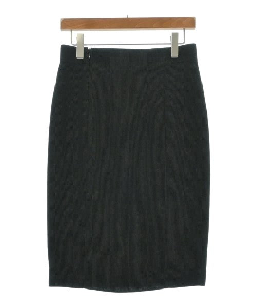Max Mara กระโปรงยาวถึงเข่า